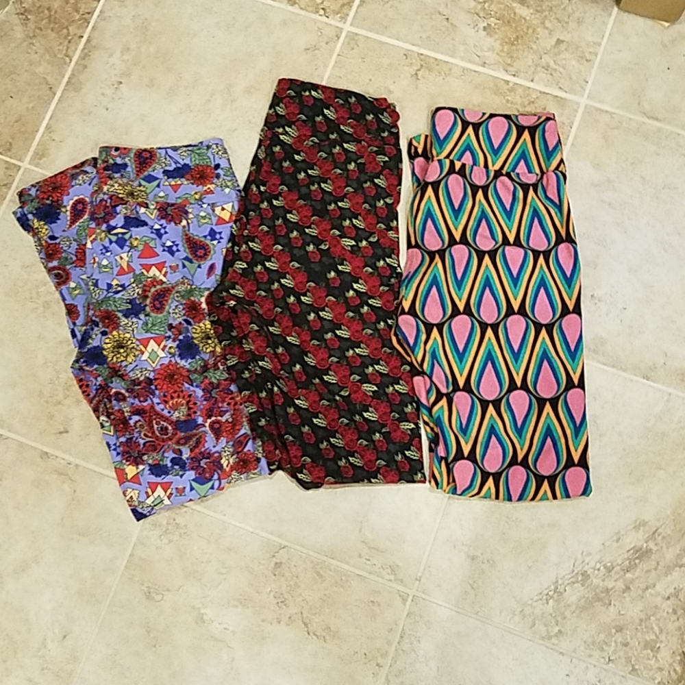 3 Pair of Lula roe OS leggings